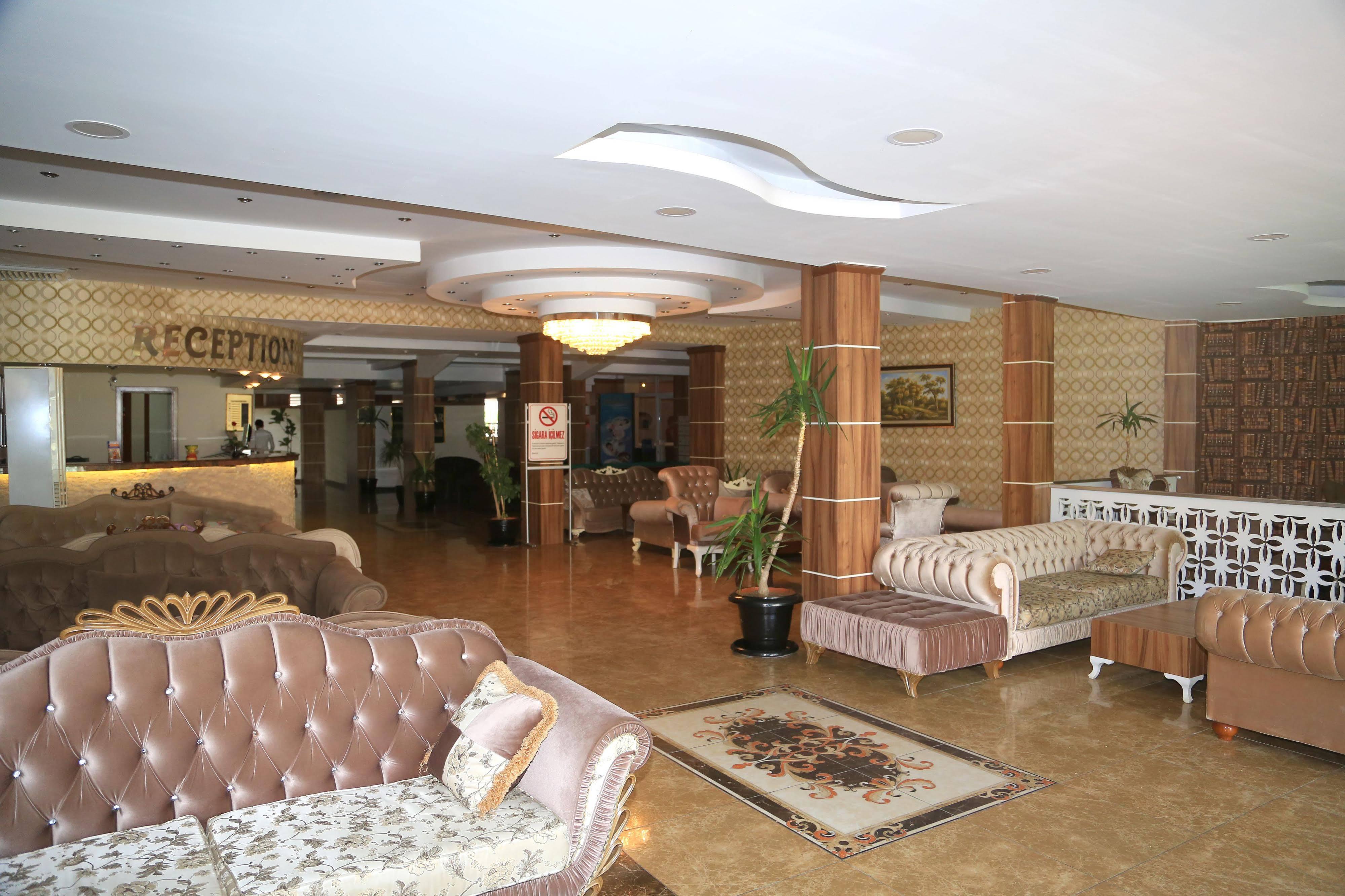 Club Tess Hotel Konaklı Eksteriør bilde
