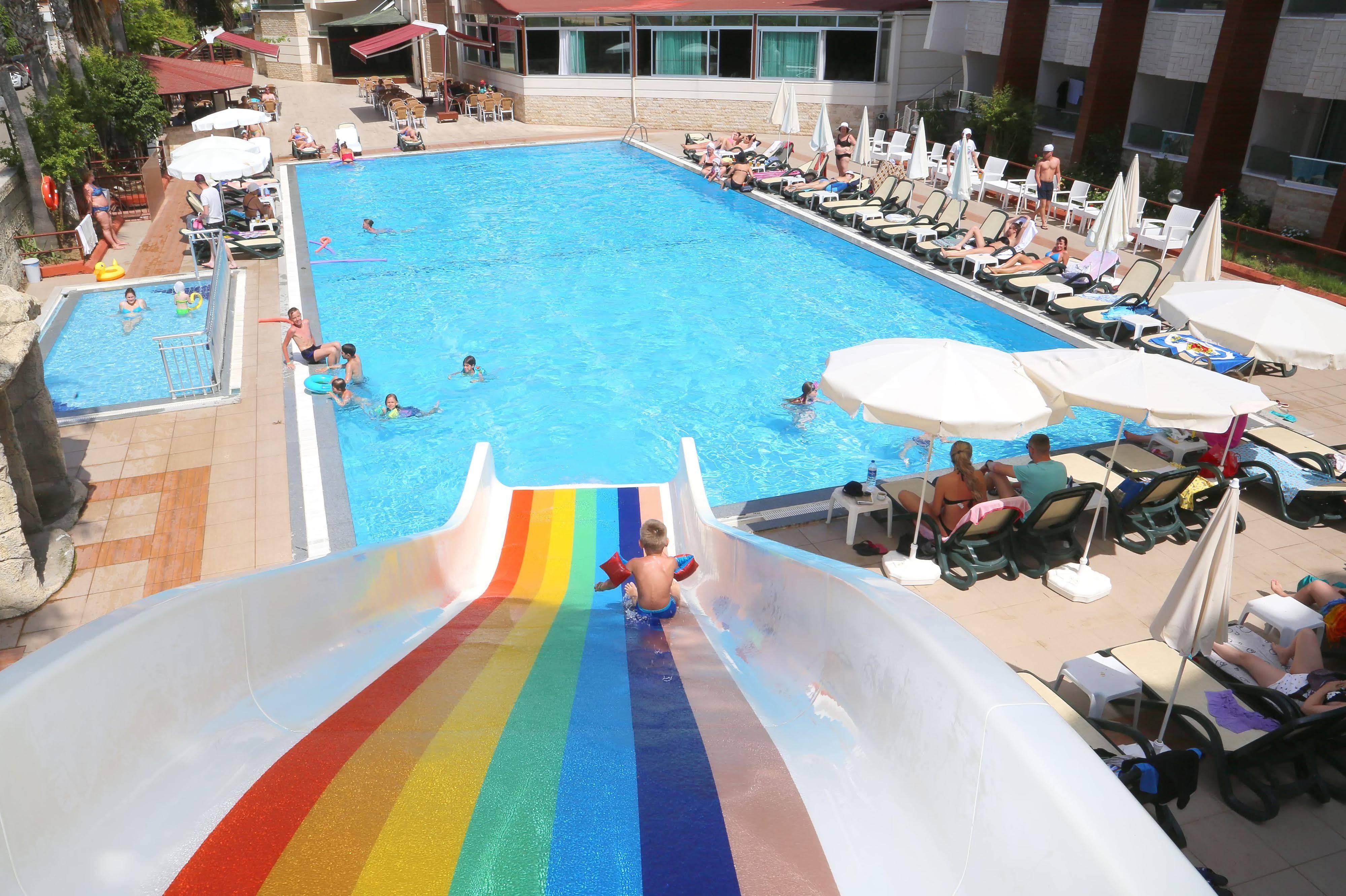 Club Tess Hotel Konaklı Eksteriør bilde